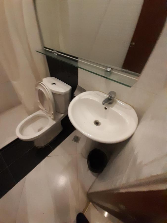 Aquari Travellers Inn Пуэрто-Принцеса Экстерьер фото