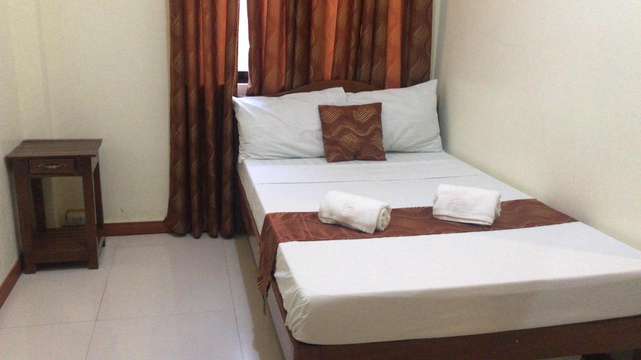Aquari Travellers Inn Пуэрто-Принцеса Экстерьер фото